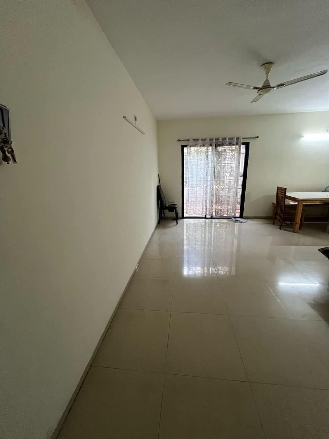 2 BHK 900 Sq.Ft. Apartment in Prakriti Society