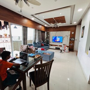 Team Area in 2.5 BHK Apartment at Amanora Aspire Towerss, Amanora Park Town – for Sale