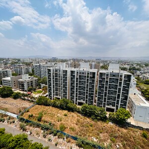 2.5 BHK Apartment – Exterior View View at Amanora Aspire Towerss, Amanora Park Town - for Sale