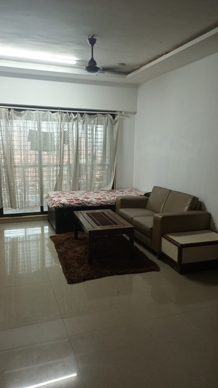 2 BHK + Extra Room 560 Sq.Ft. Apartment in Kini Tower