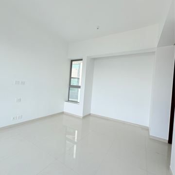 Room in 2 BHK Apartment at Kalpataru Immensa, Kolshet Industrial Area – for Rent