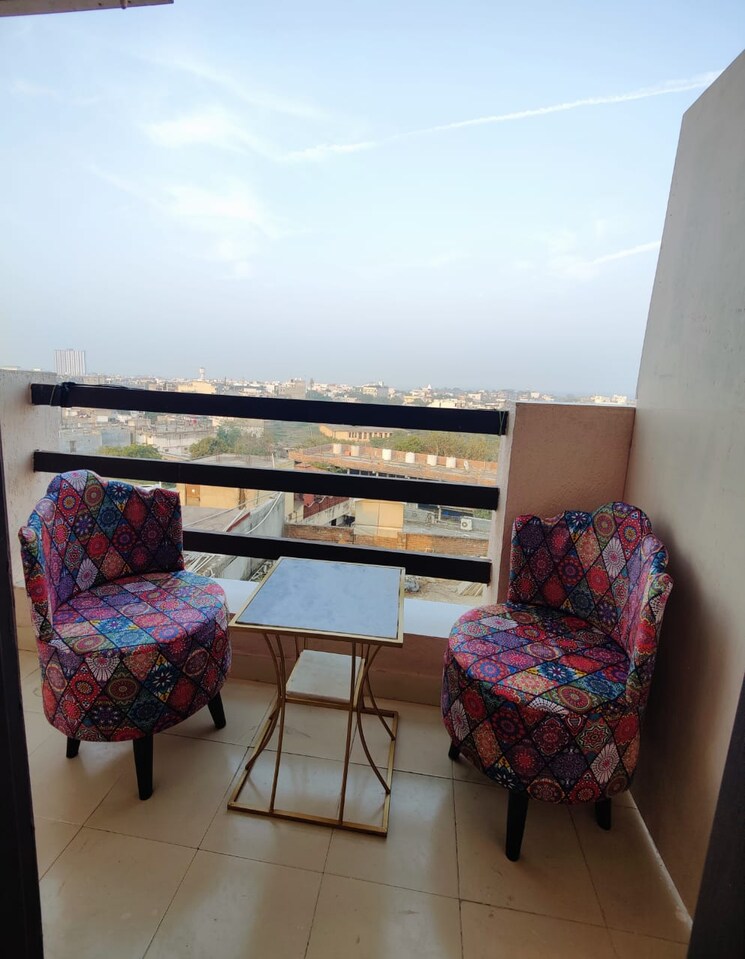 Bedroom, dlf city phase 3 1 Bedroom 750 Sq.Ft. Builder Floor In Dlf City Phase 3 Gurgaon 8640944