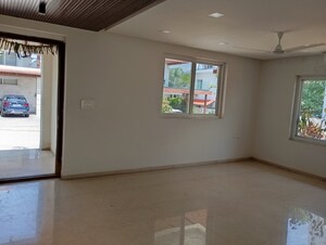 Room in 5 BHK Villa at Oorjita Istana Villas, Kokapet – for Sale