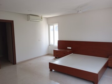 Room in 5 BHK Villa at Oorjita Istana Villas, Kokapet – for Sale