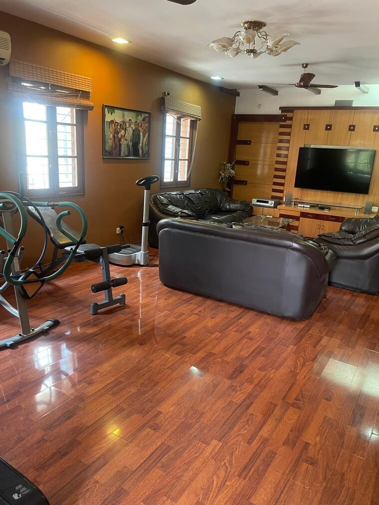 Living Room, aparna-senor-valley-i 3 Bedroom 3750 Sq.Ft. Villa In Jubilee Hills Hyderabad 8640986