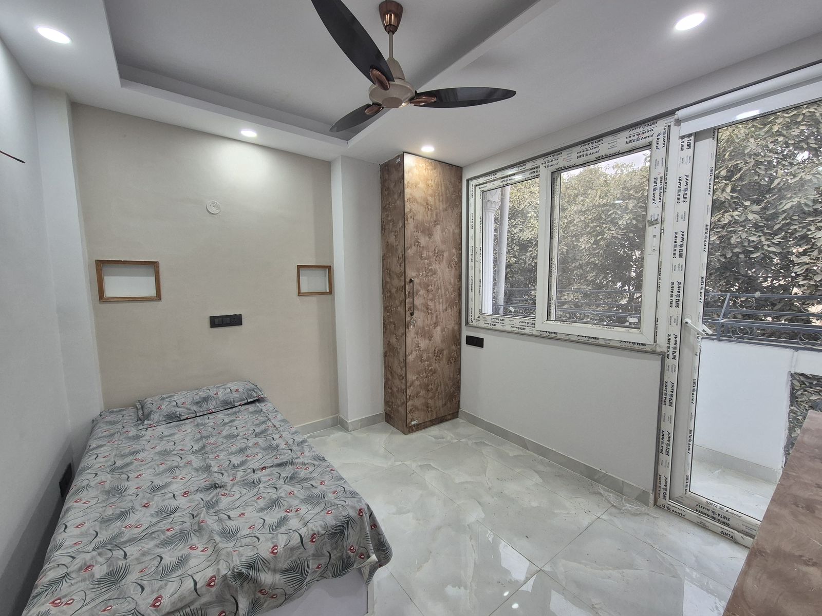 3 BHK Builder Floor For Sale in Chittaranjan Park
