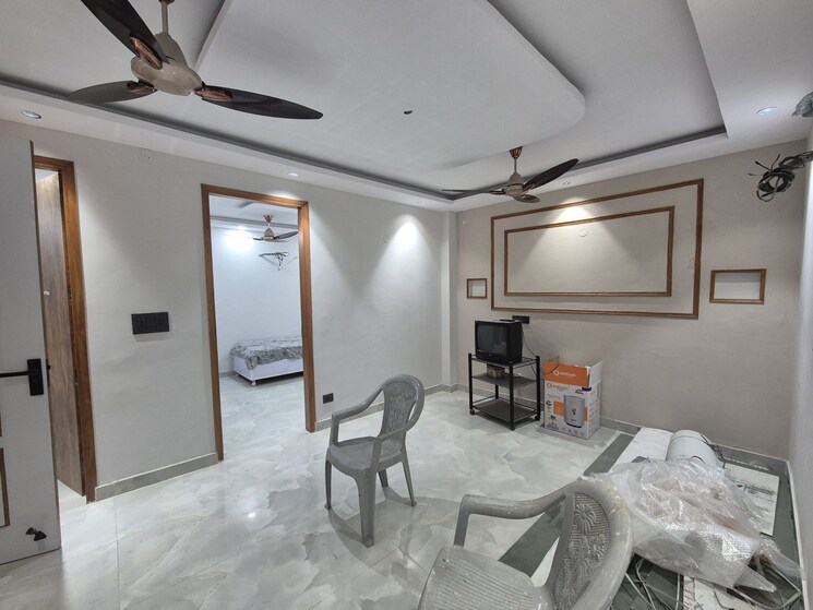 Master Bedroom, chittaranjan park 3 Bedroom 1200 Sq.Ft. Builder Floor In Chittaranjan Park Delhi 8640987