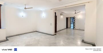 3 BHK Builder Floor For Rent in Defence Colony