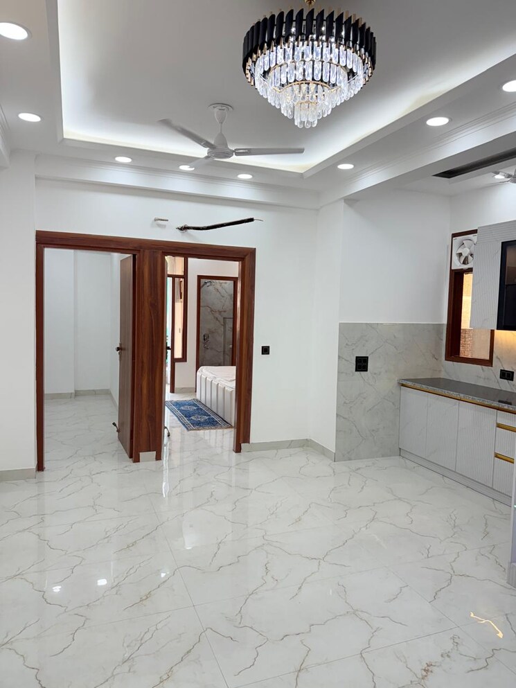 Room, sector 135 2 Bedroom 987 Sq.Ft. Apartment In Sector 135 Noida 8641059