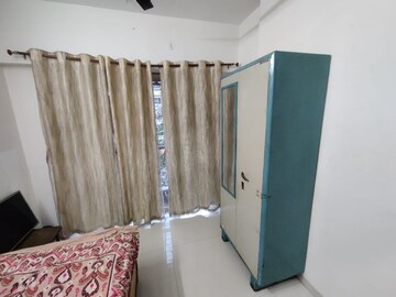 Furnished Amenities in 2 BHK Apartment at Sri Dutt Garden Avenue K, Virar West – for Rent