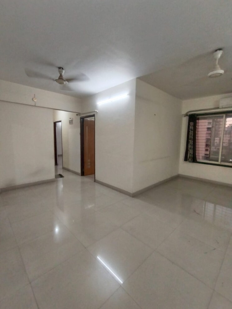 Room, shree-bhagwan-chs 3 Bedroom 1500 Sq.Ft. Apartment In Nerul Navi Mumbai 8641077