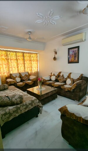 Living Room in 3 BHK Apartment at Sector 29 – for Sale