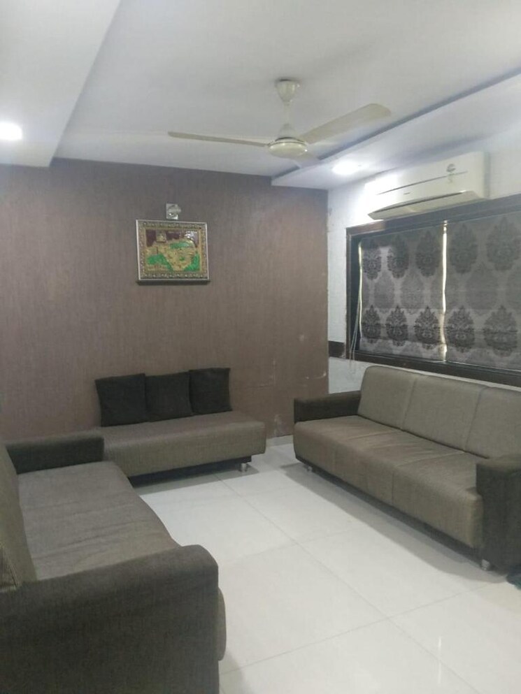 Living Room, manekbaug 3 Bedroom 1530 Sq.Ft. Apartment In Manekbaug Ahmedabad 8641084