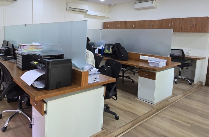 Office Space For Rent in 215 Atrium