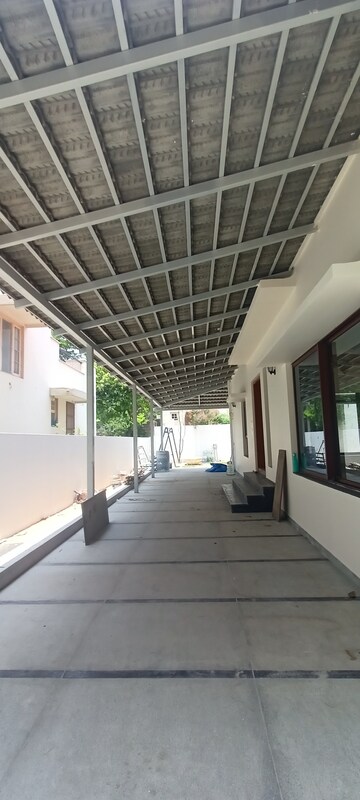 Balcony in 4 BHK Villa at Kokapet – for Rent