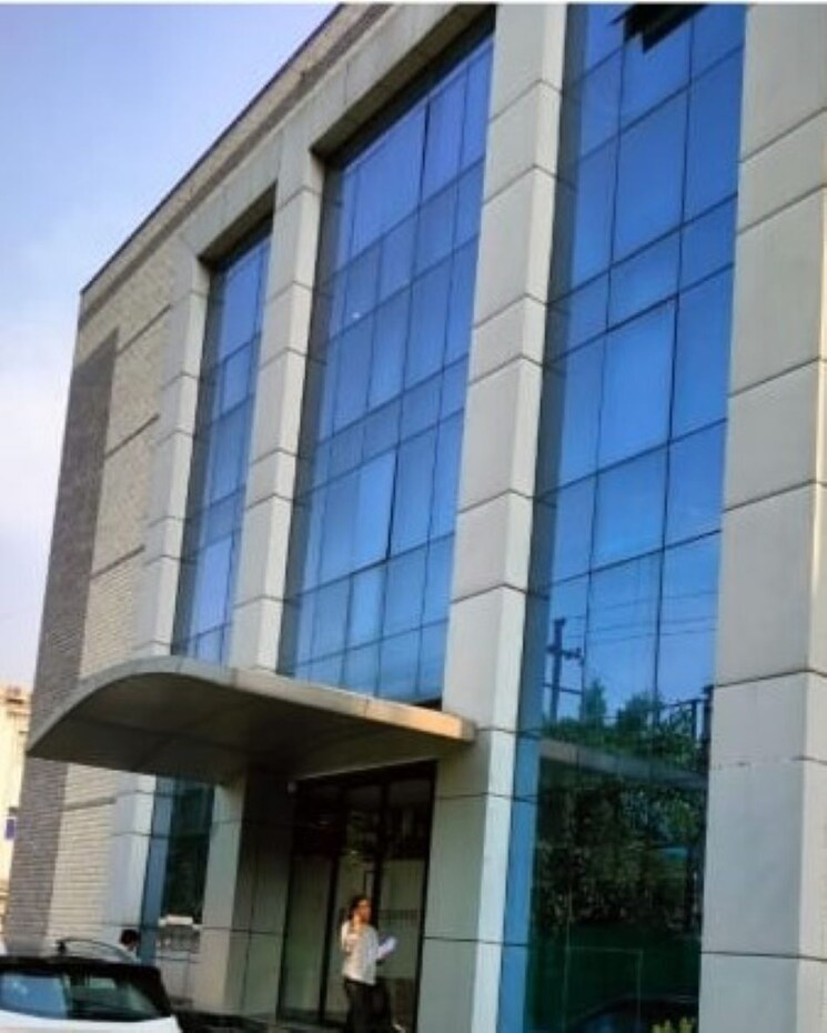 Exterior View, sector 63 Commercial Office Space 11000 Sq.Ft. In Sector 63 Noida 8641144