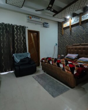 Room in 4 BHK Independent House at Sector 125 – for Sale