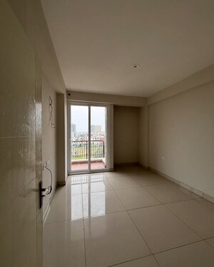 Room in 3 BHK Apartment at Sector 116 – for Sale