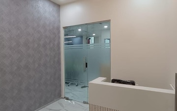 Room in Office Space at Pinnacle Business Park, Andheri East – for Rent