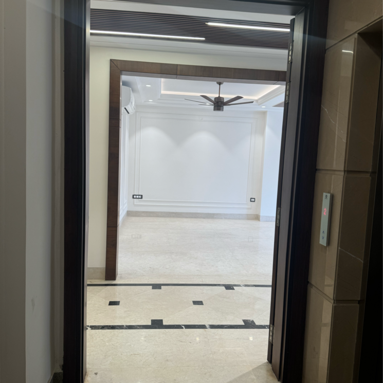 undefined, new rajinder nagar 4 Bedroom 375 Sq.Yd. Builder Floor In New Rajinder Nagar Delhi 8641181