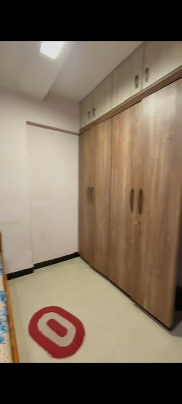 Room in 2 BHK Apartment at New Trishul, Marol – for Rent