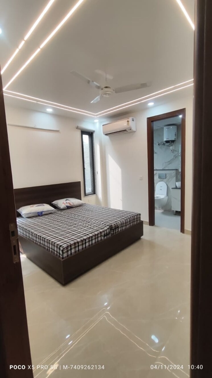 Bedroom, dlf-the-wellington-estate 3 Bedroom 1330 Sq.Ft. Apartment In Dlf Phase V Gurgaon 8641236