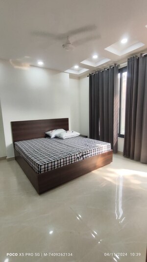 Bedroom in 3 BHK Apartment at DLF The Wellington Estate, Dlf Phase V – for Sale