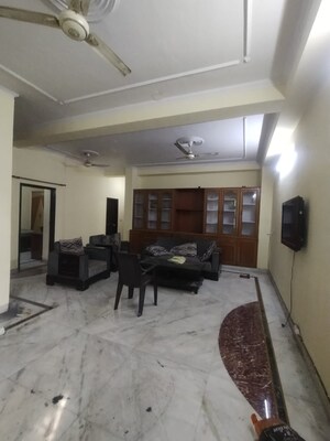 Parking in 4 BHK Apartment at Central Park II-Bellevue, Sector 48 – for Sale