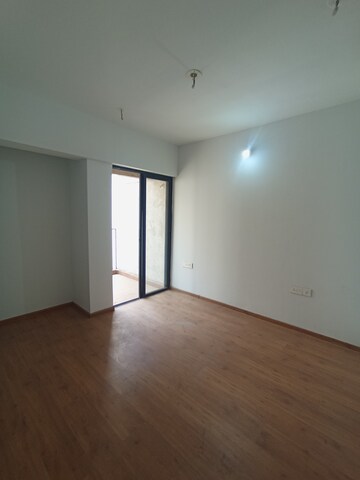 Master Bedroom in 2.5 BHK Apartment at Lodha Palava Downtown Dombivli East, Dombivli East – for Rent