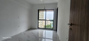 Room in 2 BHK Apartment at Sheth Irene, Malad West – for Sale