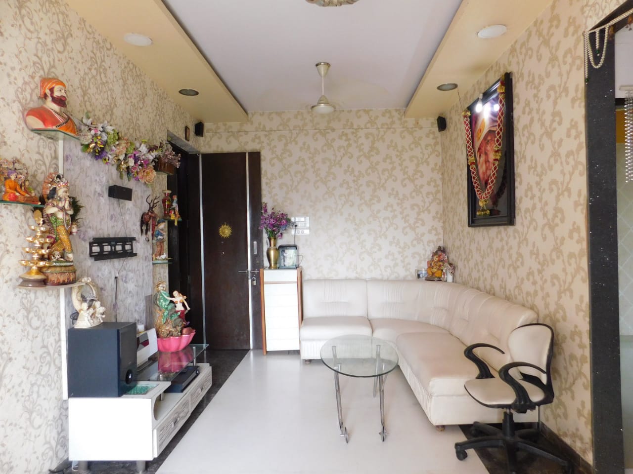 3 BHK + Pooja Room Apartment For Sale in Mangalam CHS Kandivali East