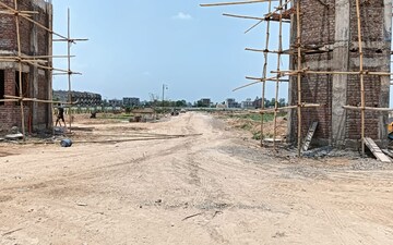 Plot For Sale in Panchkula Urban Estate