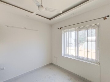 Room in 3 BHK Builder Floor at Hrbr Layout – for Sale