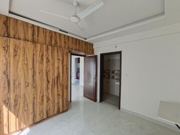 Room in 3 BHK Builder Floor at Hrbr Layout – for Sale