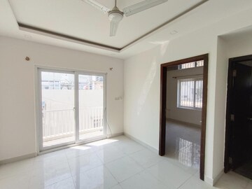 Room in 3 BHK Builder Floor at Hrbr Layout – for Sale