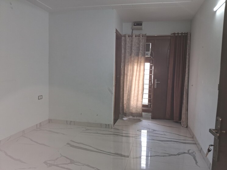 Room, malviya nagar 3 Bedroom 1000 Sq.Ft. Builder Floor In Malviya Nagar Delhi 8641583