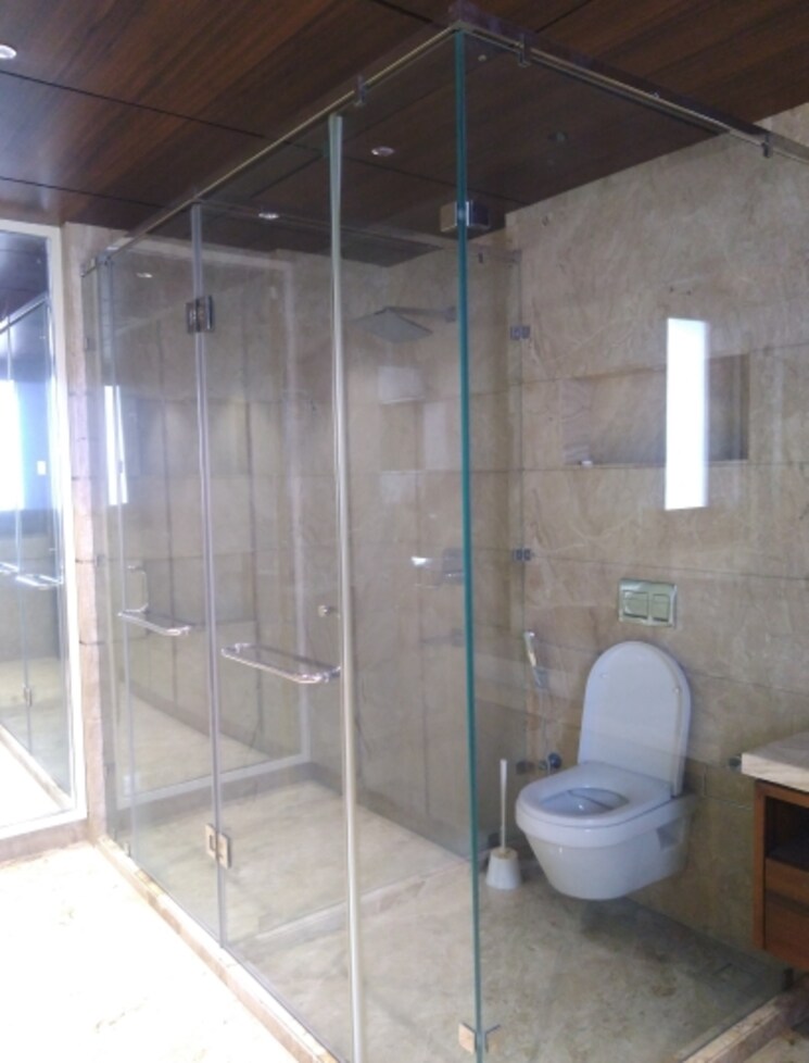 Bathroom, boutique-residential-apartment 4 Bedroom 4500 Sq.Ft. Builder Floor In Greater Kailash I Delhi 8641596