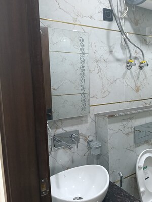Bathroom in 3 BHK Builder Floor at Dayanand Colony – for Sale