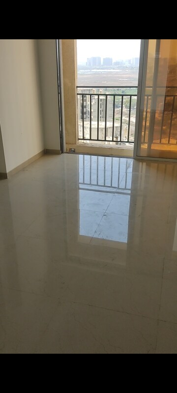 Room in 1 BHK Apartment at JSB Nakshatra Aarambh, Naigaon East – for Rent