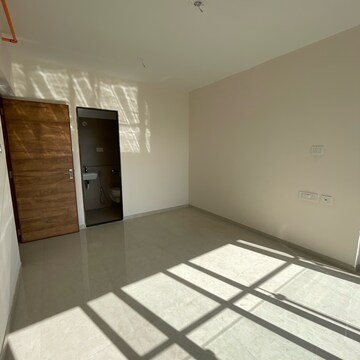 2 BHK Apartment For Rent in Je And Vee Om Trimurti, Dindoshi