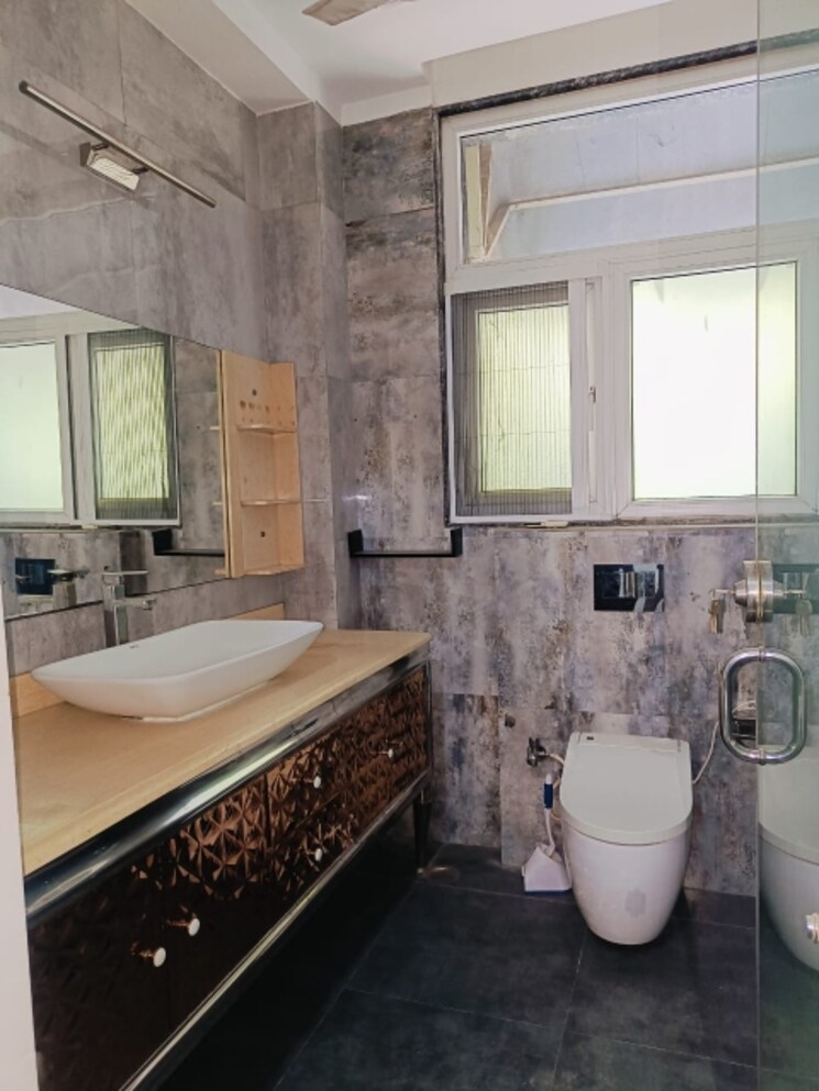 Bathroom, boutique-residential-apartments-n-136 4 Bedroom 5200 Sq.Ft. Independent House In Panchsheel Park Delhi 8641691