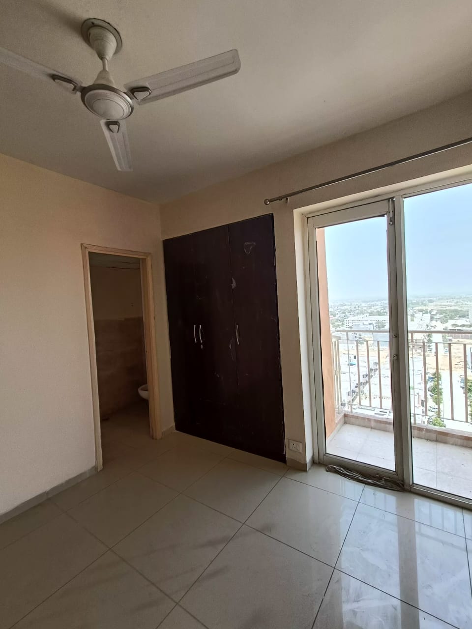 1 BHK Apartment For Rent in Wave Dream Homes