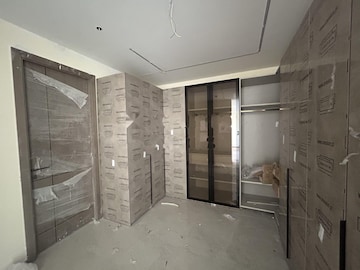 Room in 4 BHK Apartment at Sri Fortune Sonthalia Sky Villas, Kokapet – for Rent