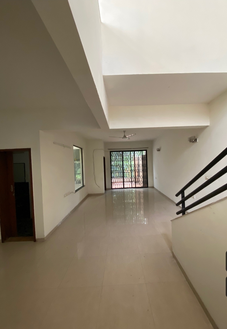 3.5 BHK 3000 Sq.Ft. Villa in Purple Cloud 9