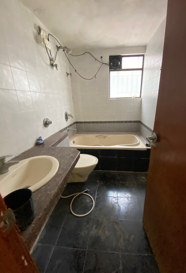 Bathroom, purple-cloud-9 3.5 Bedroom 3000 Sq.Ft. Villa In Nibm Annexe Pune 8641747