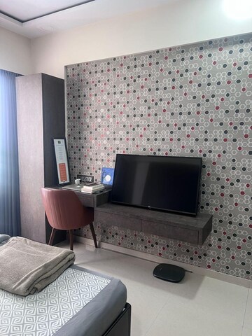 Team Area in 2 BHK Apartment at Lokhandwala Octacrest, Kandivali East – for Sale