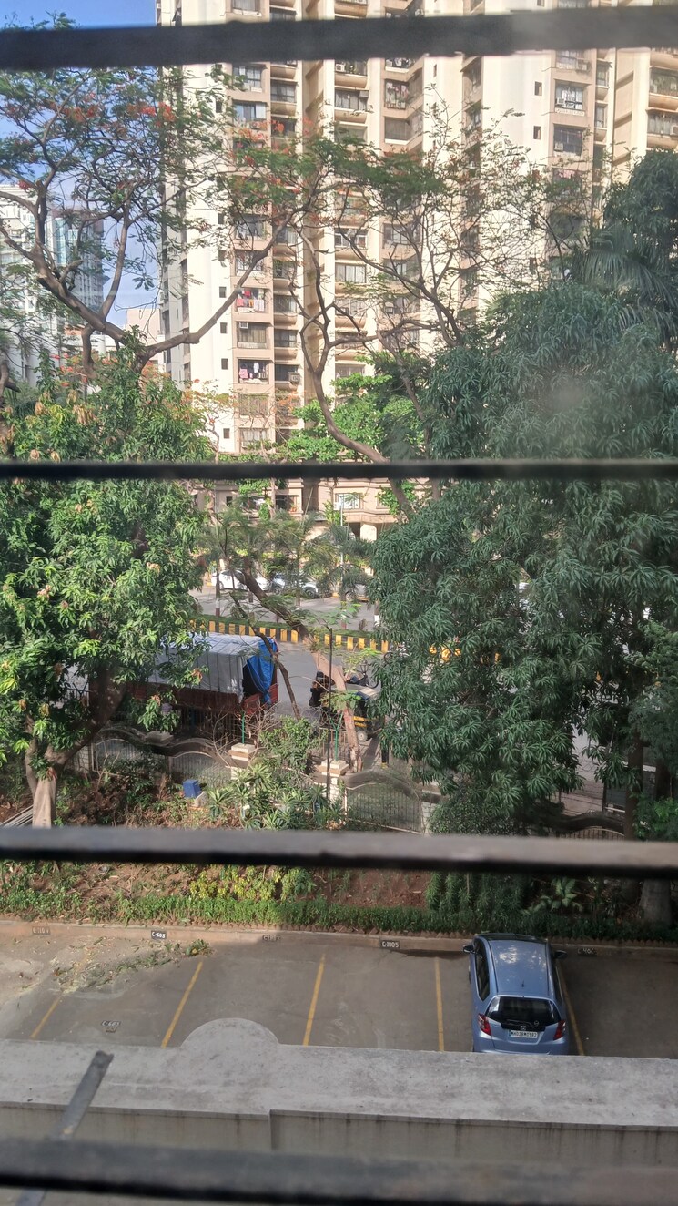 Balcony, lokhandwala-whispering-palms 2 Bedroom 930 Sq.Ft. Apartment In Kandivali East Mumbai 8641757