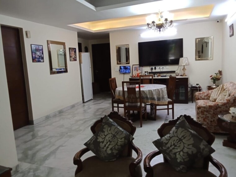 Living Room, south extension i 3 Bedroom 1800 Sq.Ft. Builder Floor In South Extension I Delhi 8641905