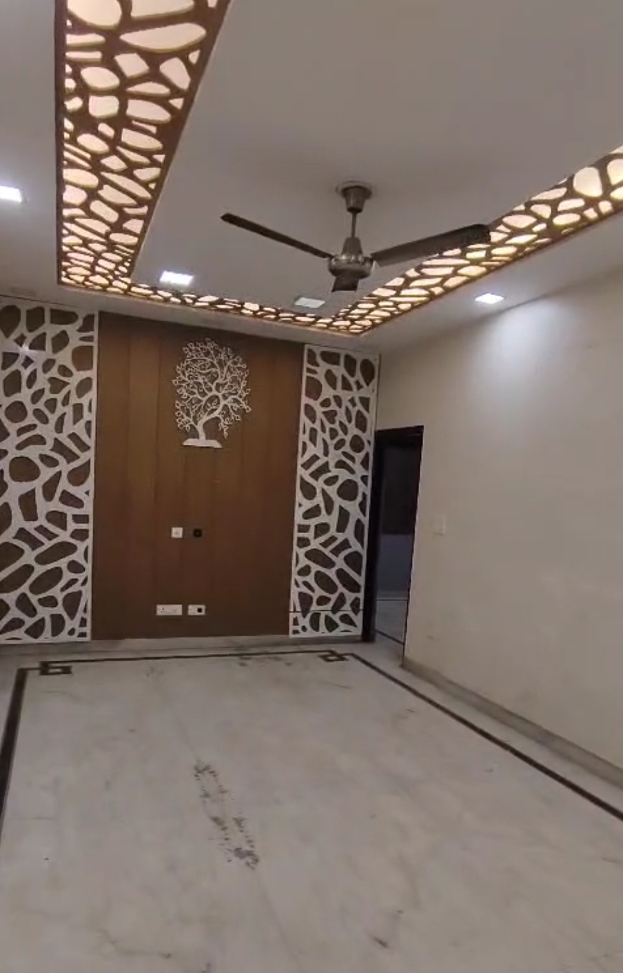 3 BHK + Pooja Room Builder Floor For Rent in Spring Field