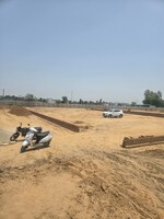 115 Sq.Yd. Plot in Modipurm Rapid Enclave 